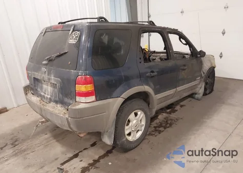 2002 Ford Escape Xlt from USA, damaged, VIN 1FMYU041X2KB12754